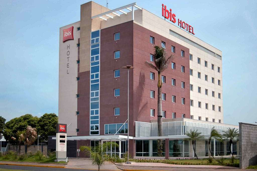 Hotel Ibis Линс Экстерьер фото