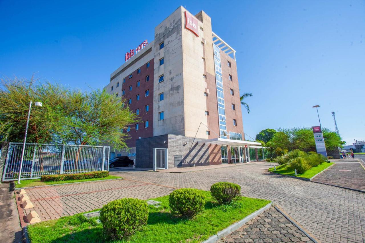 Hotel Ibis Линс Экстерьер фото