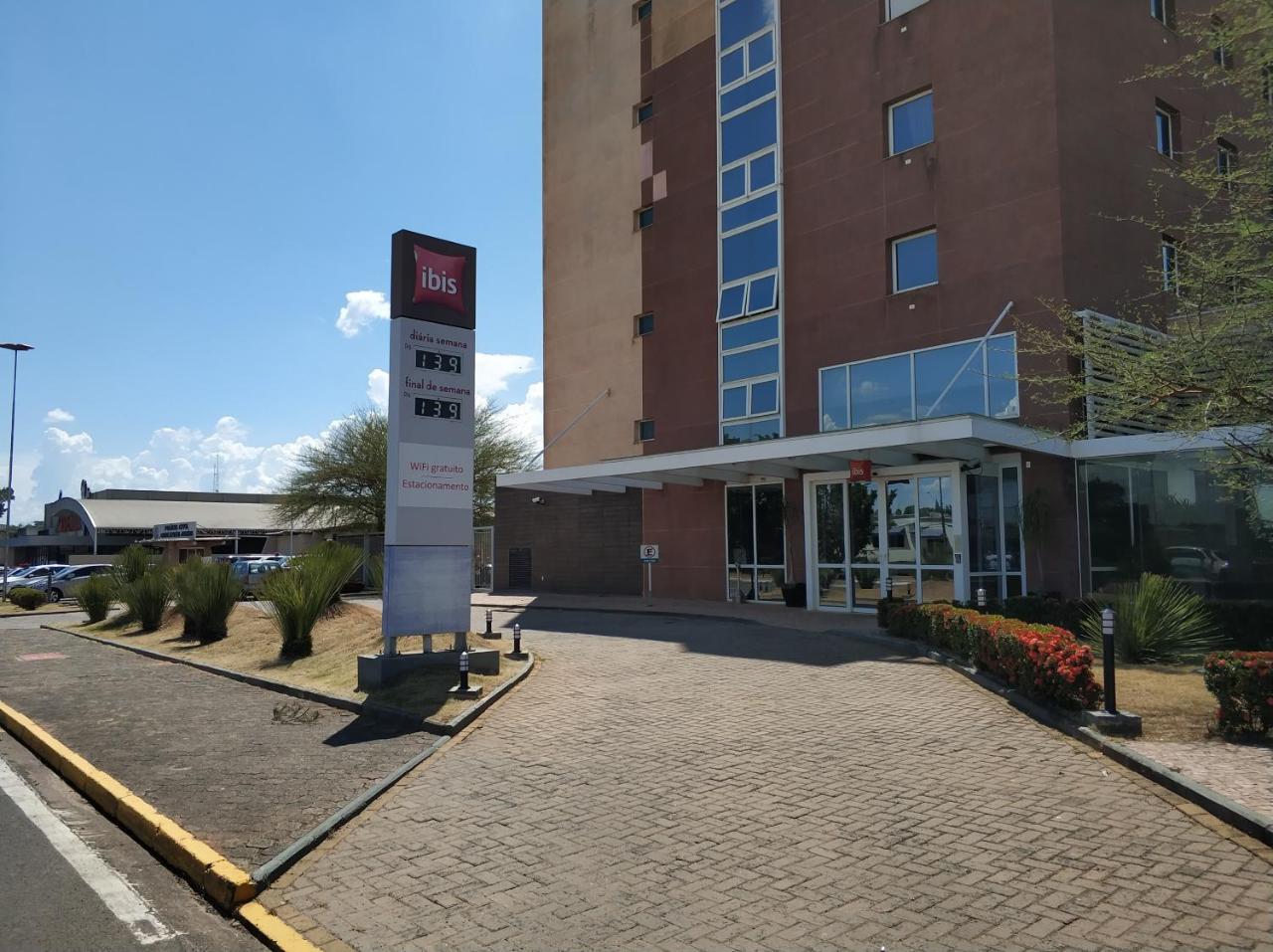 Hotel Ibis Линс Экстерьер фото