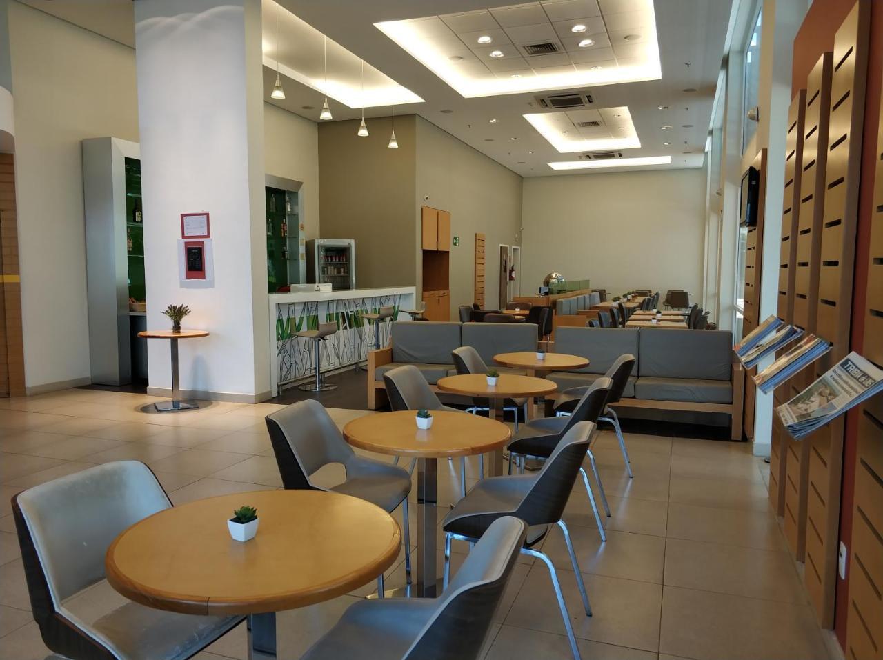 Hotel Ibis Линс Экстерьер фото